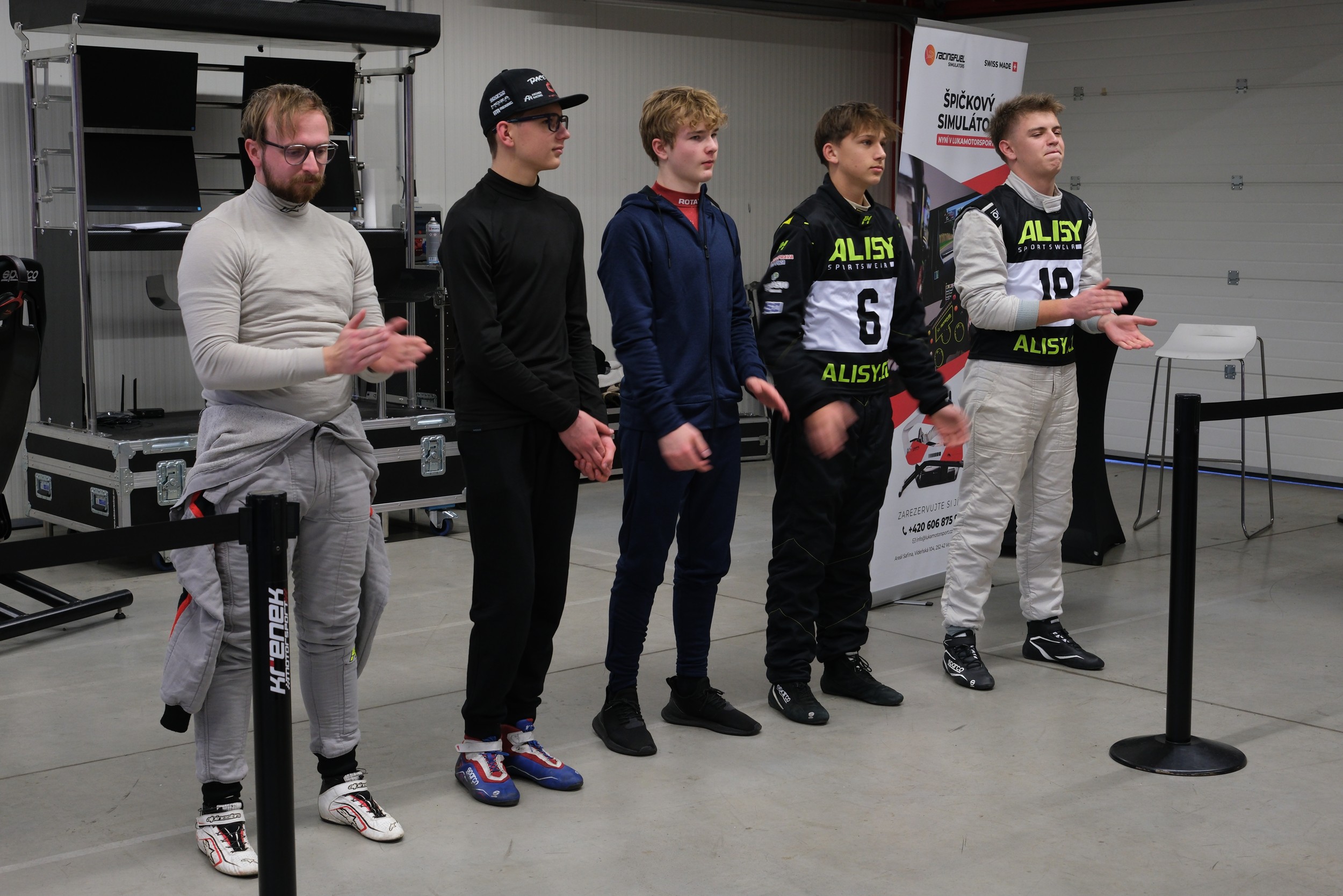 Formula Star competition attracts dozens of young talents, winner earns a season in the Twingo Cup